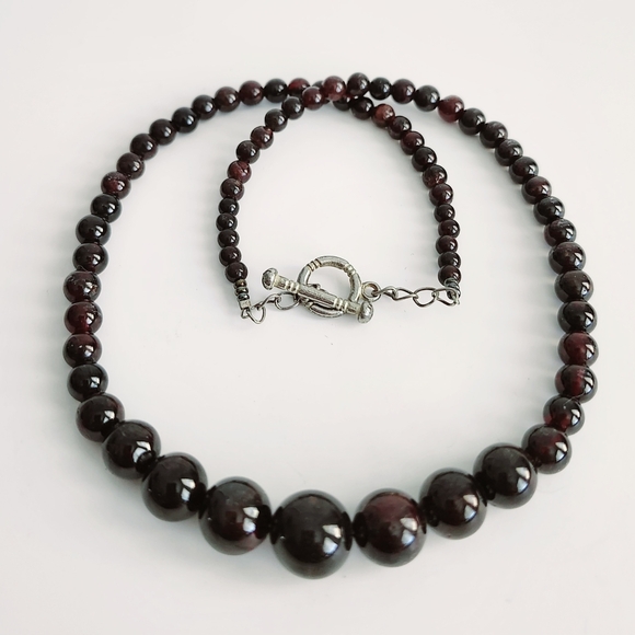 Natural Garnet Gemstone Beads Necklace 18" Length - Picture 6 of 8